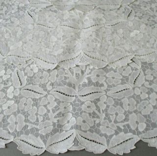 Set 6 Vintage Madeira Hand Embroidered Appliqued White Organdy Oval Placemats