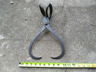 Gifford Wood Co.  Antique/vintage Ice Block Tongs Forged Rustic Metal