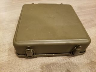 POST VIETNAM ERA US MILITARY VEHICLE FIRST AID KIT MEDICAL BOX W/ CONTENTS 1977 4