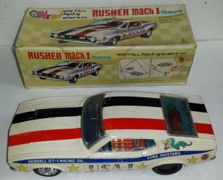 Ford Mustang Usa Mach I Vintage Tin Car Toy Rusher Bump - N - Go 1:24 Collectible