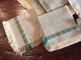 Hungarian Vintage Raw Linen Folk Art Embroidered Tablecloth & Six (6) Napkins 7