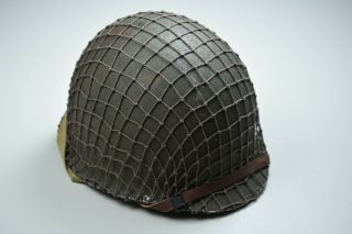 Wwii U.  S.  M1 Steel Helmet W/fixed Bales & Camouflaged Net