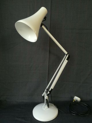 Anglepoise Apex 90 White desk lamp in 1985 2