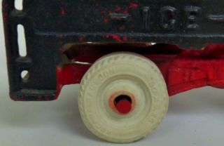 ARCADE ICE TRUCK CAST IRON TOY 6 3/4 