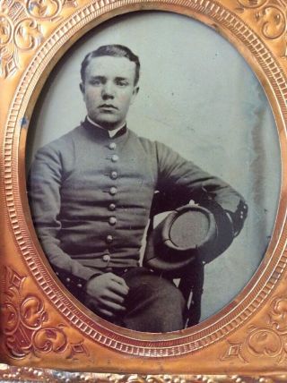 Confederate Soldier Sitting Tintype In Leather Case 10