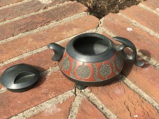Antique Chinese Yixing Zisha Clay Teapot With Three Legs 7