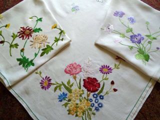 Exceptional Vintage Hand Embroidered Tablecloth Large Florals Stitch Work
