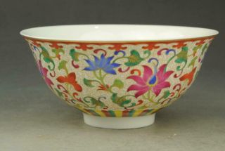 Chinese Old Porcelain Famille Rose Flower Pattern Bowl / Qianlong Mark B01