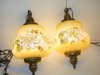 Vintage Mid Century Ef Industries Hand Painted Flower Swag Glass Lamp Chain Mcm