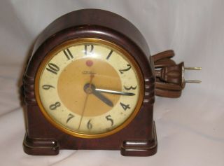Vintage Telechron Electric Clock - Model 3h79 - Cord,  Runs - Bakelite Case