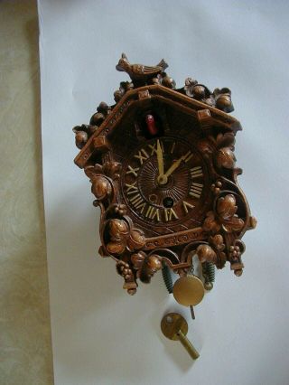 Vintage Lux Clock Mfg Cuckoo Clock Miniature 6 " Parts Repair Estate Find