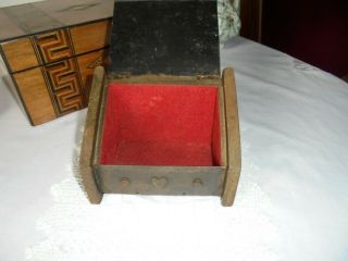 VINTAGE/ANTIQUE ARTS AND CRAFT SMALL ORNATE METAL & WOOD CHEST 2