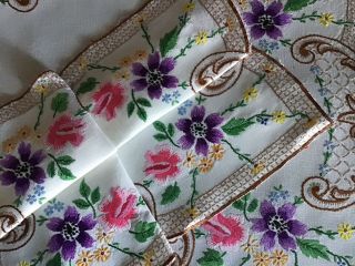 PAIR VINTAGE LINEN HAND EMBROIDERED TRAY CLOTHS ROSES/ANEMONES 2