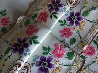 PAIR VINTAGE LINEN HAND EMBROIDERED TRAY CLOTHS ROSES/ANEMONES 3