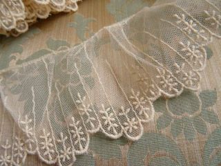 A Huge 1000 cm Antique Gathered Tulle Bridal/Costume Lace c.  1910 (D) 3