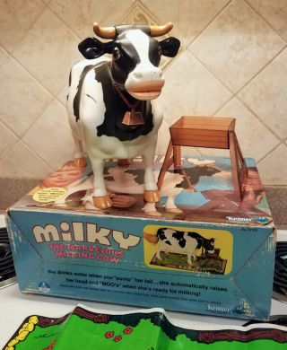 Kenner MILKY the Marvelous Milking Cow toy,  box,  1977 3