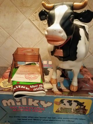 Kenner MILKY the Marvelous Milking Cow toy,  box,  1977 4