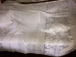 Vintage Silk Embroidered White Linen Table Cloth Throw Alter Large 60” X 85”