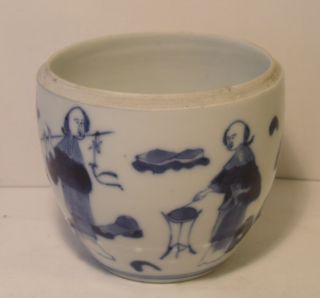 Unusual Chinese 18th/19th Century Blue And White Tea Caddy Base Musical Figures