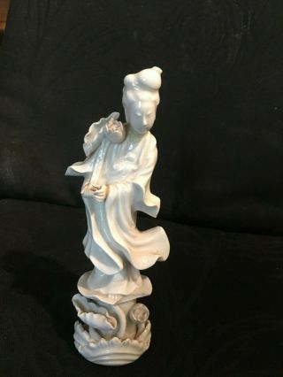 Vtg Blanc De Chine Porcelain Figure Of Guanyin Kwan - Yin 6 3/4 "