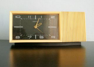 Vintage Soviet Ussr Desk Alarm Clock Nairi Melody Mantel Musical Wind Up