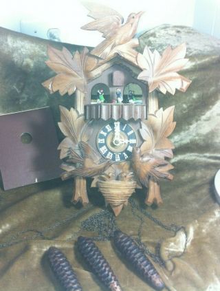 Vintage German Black Forest Cuendet Musical Cuckoo Clock No Pendulum 6732 - 36