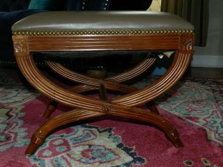 Drexel Heritage Carved Cherry Wood Bench Ottoman Nailhead Foot Stool Side Table