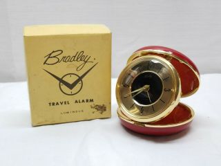 Vintage Bradley Travel Pocket Compact Alarm Clock Wind Up Model Red Luminuos 50s