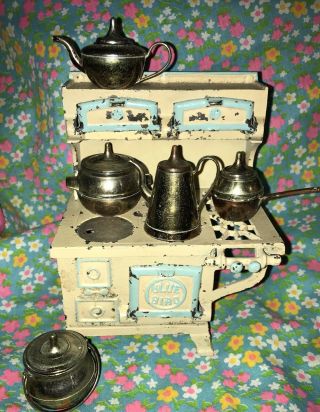 Vintage Miniature Cast Iron Blue Bird Cook Stove With (5) Pans With Covers