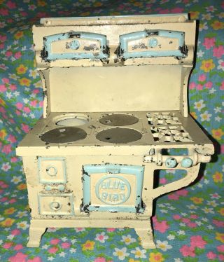 Vintage Miniature Cast Iron Blue Bird Cook Stove With (5) Pans With Covers 2