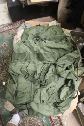 Alice Back Pack Replacment Medium Ruck Rare To Find Nu Ones Read Listn