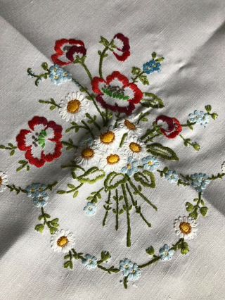 Striking Vintage Floral Hand Embroidered Sml Square White Irish Linen Tablecloth