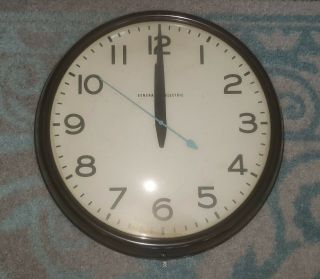 Vintage General Electric School / Industrial Bakelite Wall Clock - Model 2915c