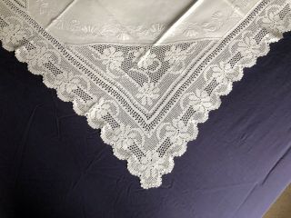 Edwardian Vintage White Irish Linen Tablecloth Crocheted Edging Embroidery