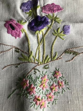 Sweet Vintage Floral Hand Embroidered Small Square Cream Irish Linen Tablecloth 7