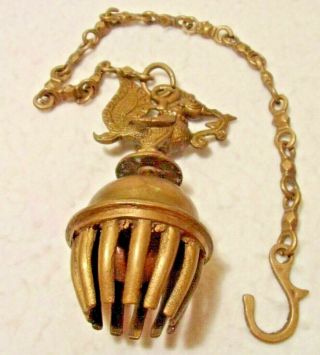 VINTAGE BRASS CAST IRON DOOR PULL CHAIN SCHOOL BARN COW FARM DINNER BELL ROOSTER 8