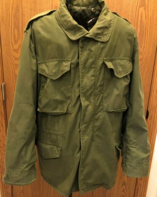 Vintage Usgi M - 65 Field Jacket Od Green " Cold War - Vietnam Era " Size Med - Reg