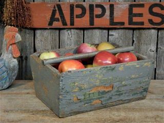 Antique Primitive Old Wood Apple Box Carrier Tote Farm Grey Paint