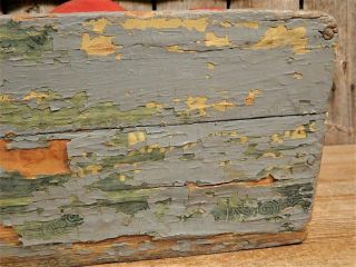 Antique Primitive Old Wood Apple Box Carrier Tote Farm Grey Paint 4