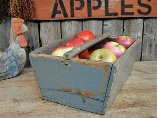 Antique Primitive Old Wood Apple Box Carrier Tote Farm Grey Paint 5