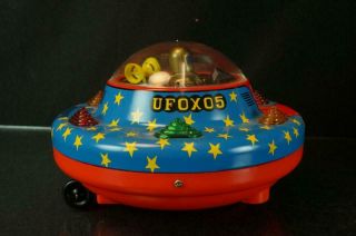 1960 ' S TRADEMARK JAPANESE UFO 50 BATTERY OP SPACE ASTRONAUT TOY W/ BOX 5