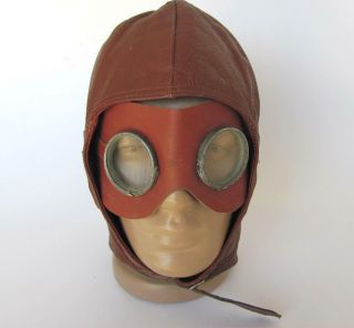 Wwii German Luftwaffe Pilot Leather Helmet & Goggles Xtr.  Rare