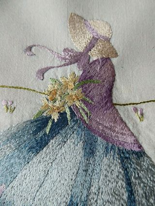 VINTAGE HAND EMBROIDERED PICTURE PANEL OF EMBROIDERED CRINOLINE LADY 8