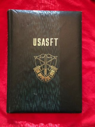 U S Army Special Forces Thailand Usaft 1972 - 3 Yearbook