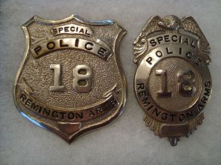 Rare & Obsolete Wwii Era Remington Arms Company Special Police Badges - 