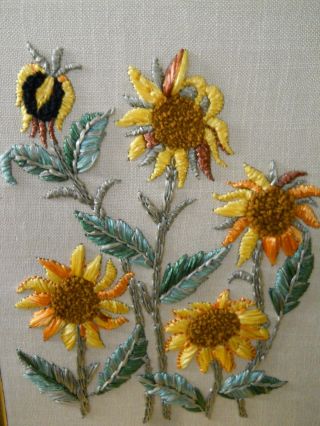 Vintage Mid Century Modern Raffia Needlepoint Sunflowers Framed 2