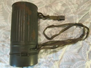 WW2 German Gas Mask With Canister and Straps AUER RL1 - 40/76 1939 3