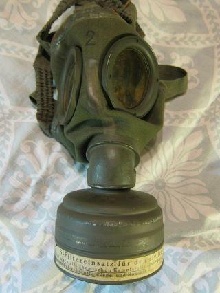 WW2 German Gas Mask With Canister and Straps AUER RL1 - 40/76 1939 5