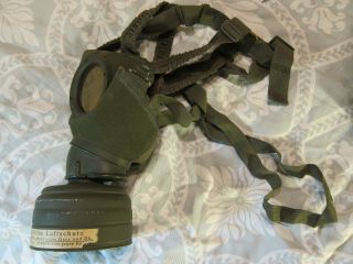 WW2 German Gas Mask With Canister and Straps AUER RL1 - 40/76 1939 7