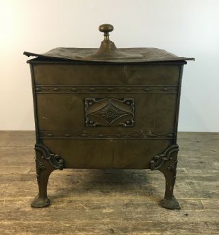 Early 20th Century Art Nouveau Brass & Copper Coal Box.